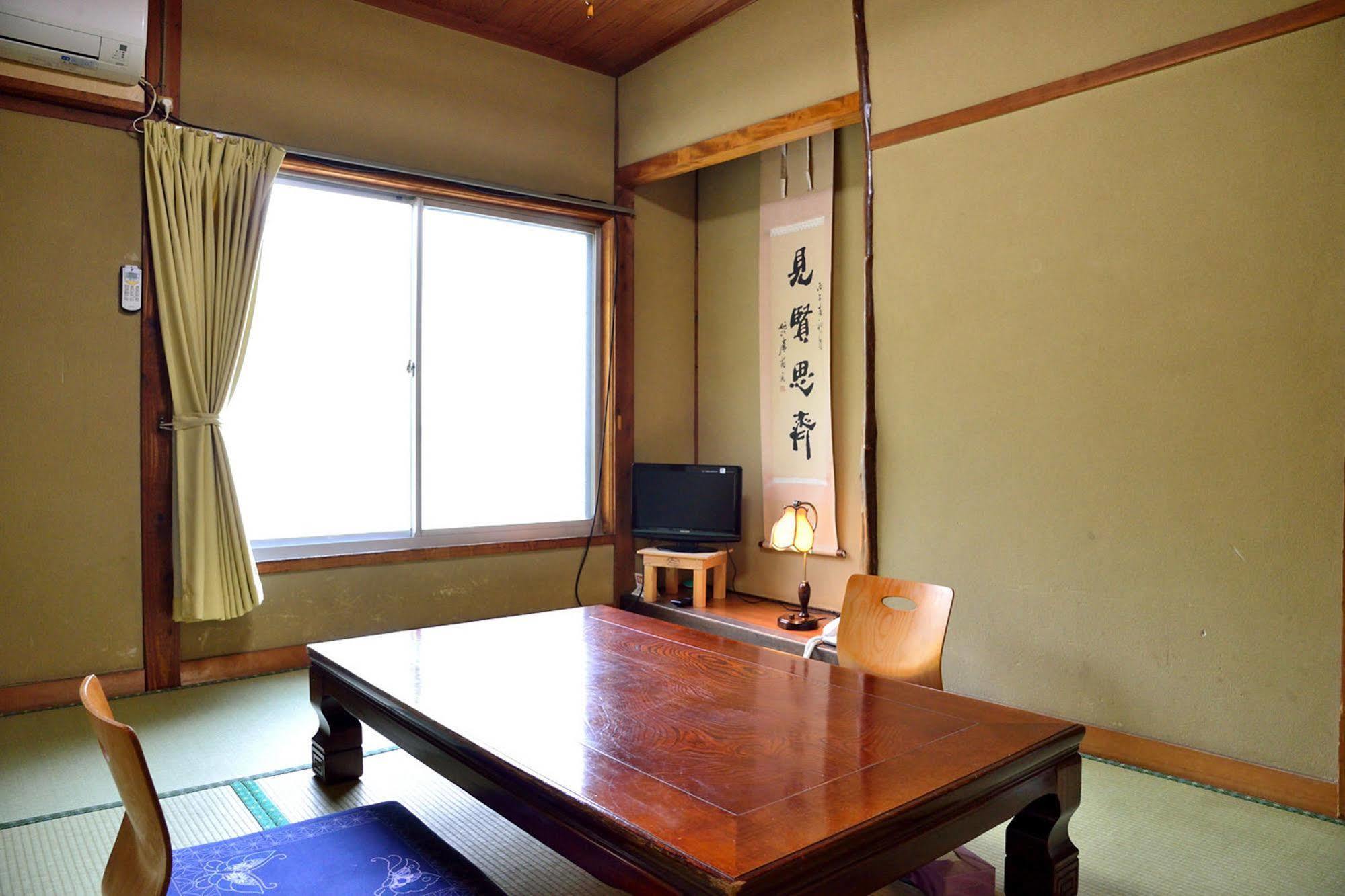 Yourou Onsen Honkan Onomichi Esterno foto